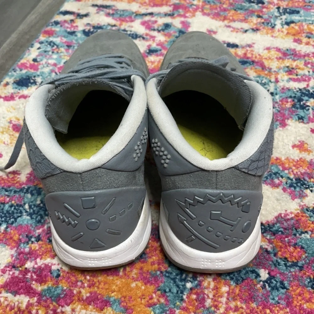 Kobe AD Mid “Grey Snakeskin” Sneakers size 9